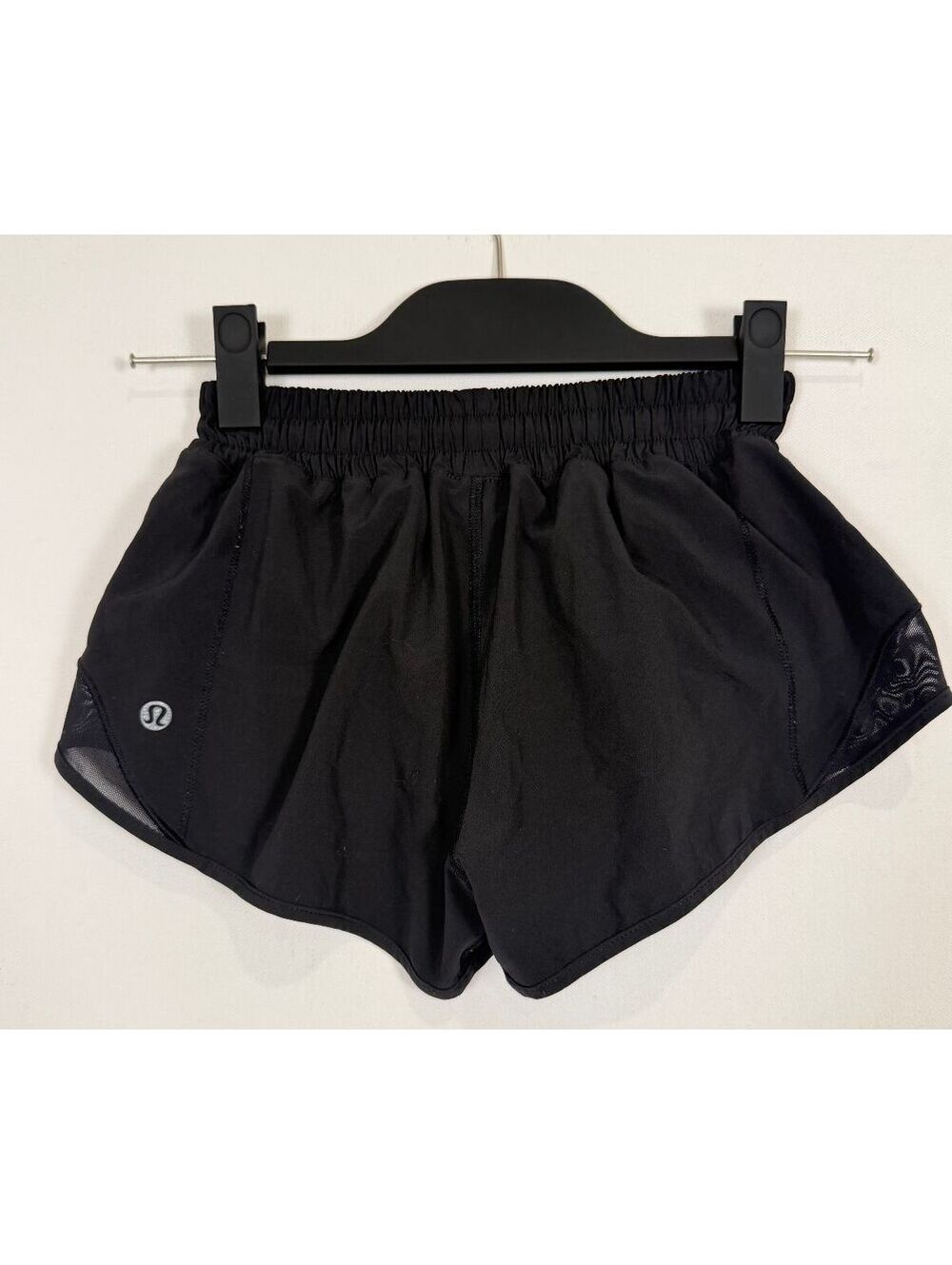 lululemon Hotty Hot Shorts Low Rise 2.5" Black Athletic Running Size 0